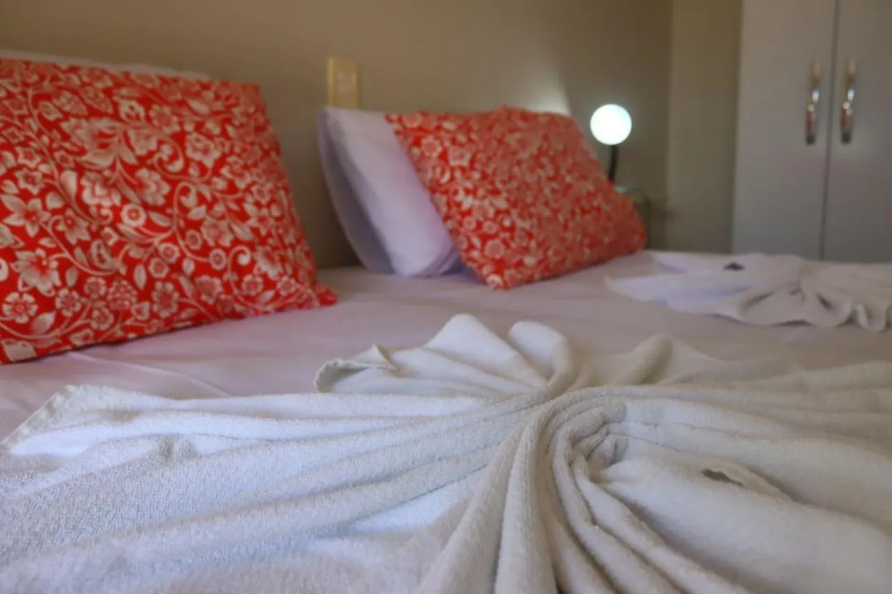 Praia De Taperapuan - Flat Em Condominio A 300 Metros Da Praia. Porto Seguro 0*,  Brazílie